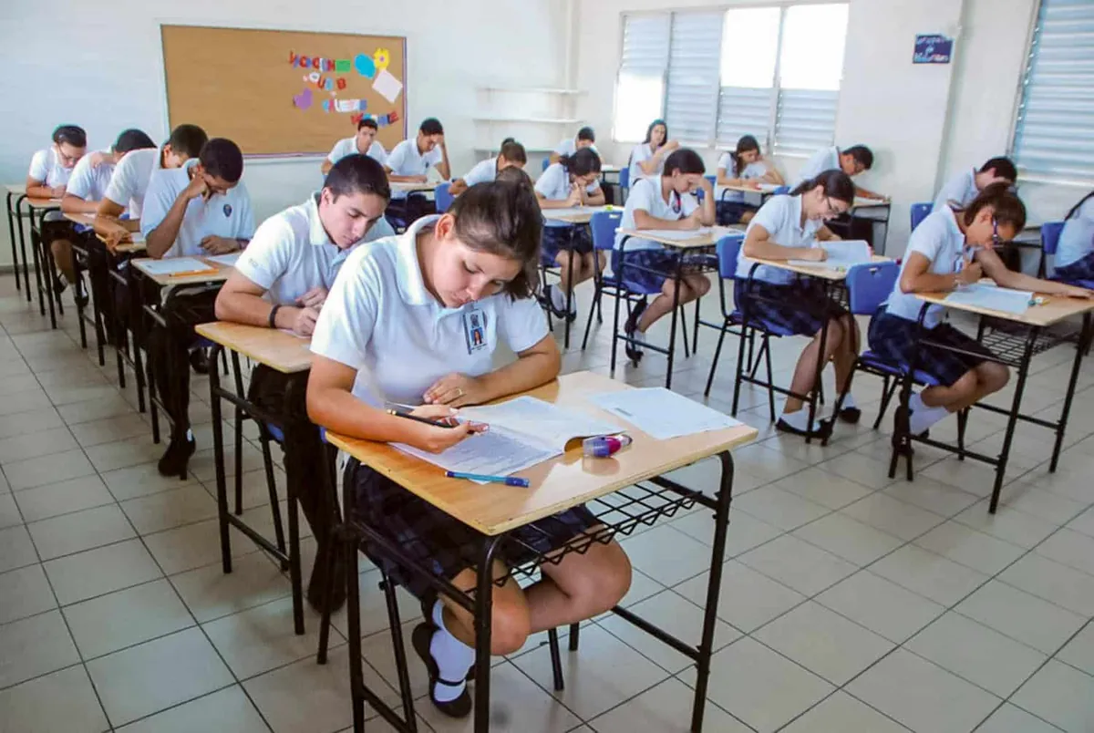 PISA: los estudiantes ricos de RD superan por hasta 71 puntos a los pobres