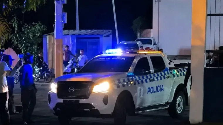 Policía busca a responsables de ataque a tiros que dejó dos
