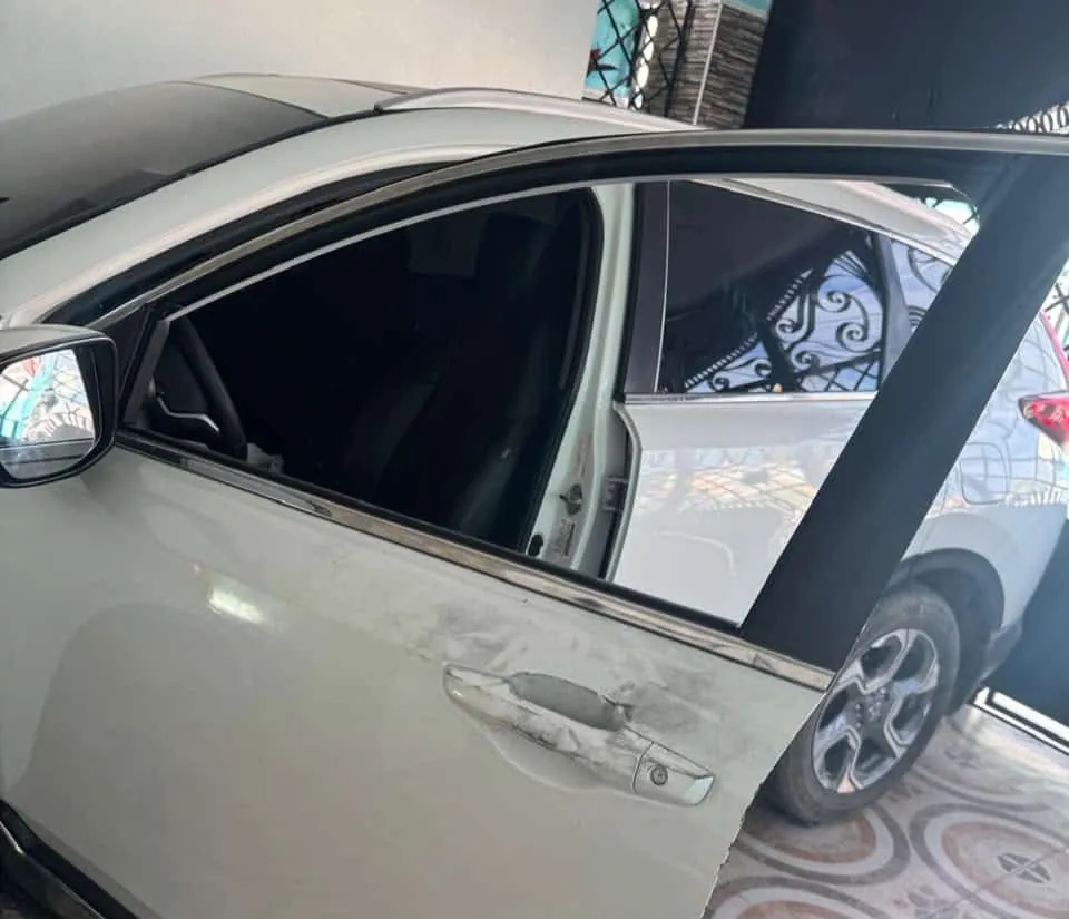 Profesor denuncia robo de RD$1 millón y US$5,000 de su vehículo para alquilar un colmado