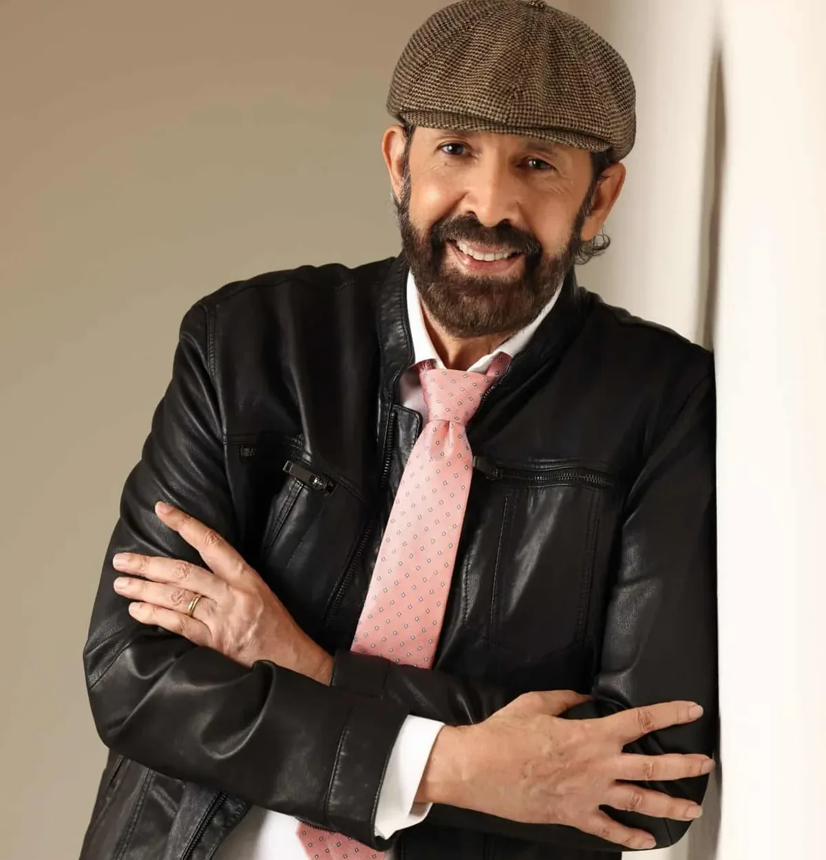 Ramón Orlando confirma a Juan Luis Guerra para su concierto en el Olímpico Félix Sánchez