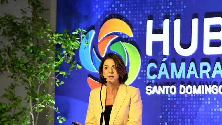 RD ofrecerá 50,000 becas para capacitación de Inteligencia
