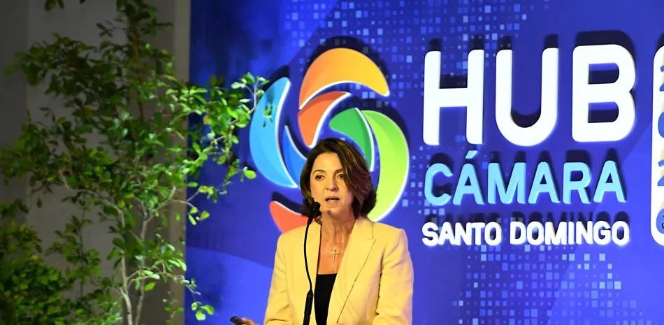 RD ofrecerá 50,000 becas para capacitación de Inteligencia Artificial