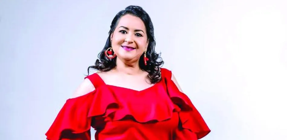 Rosa Adanny Jiménez: la mujer que trabajando contrarresta los efectos de dos enfermedades autoinmunes
