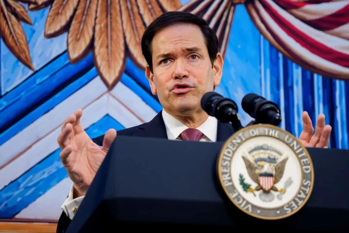 Rubio inicia en Colombia una gira latinoamericana para reforzar la influencia de EE. UU.