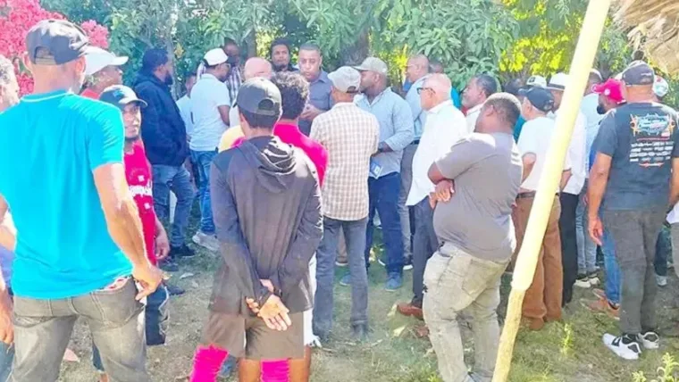 Se oponen en Maimón a un puerto multipropósito