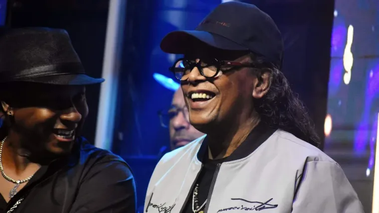 Sergio Vargas revive sus grandes éxitos ante un público que