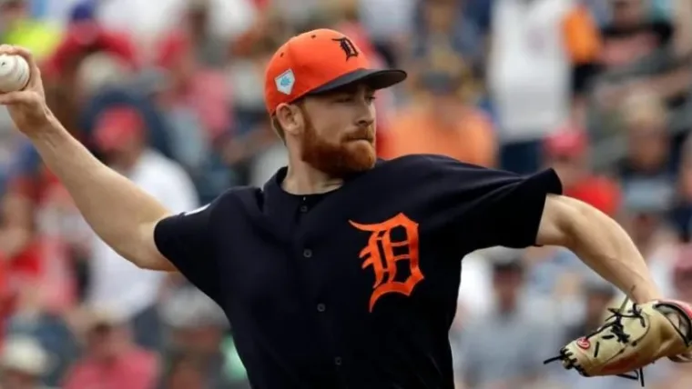 Spencer Turnbull viene a formar parte rotación Toros del Este