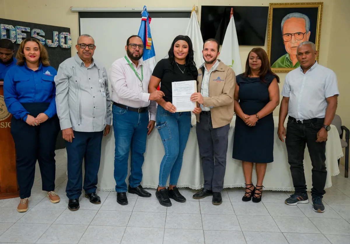 TNR bonifica a 22 productores con RD$14.5 millones para sistemas de riego y energía solar