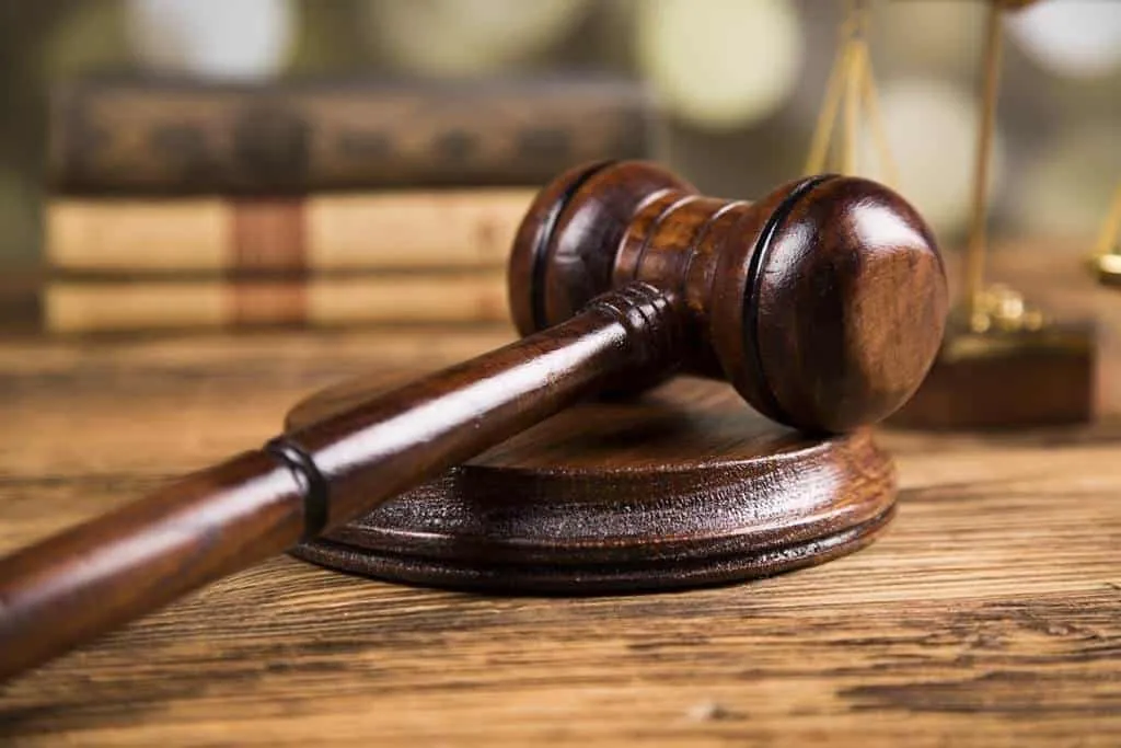 Treinta años de prisión para hombre que asesinó a un primo para robarle