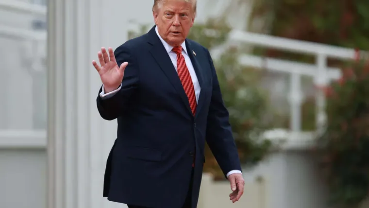 Trump alaba la labor de Sheinbaum contra el narco pero dice