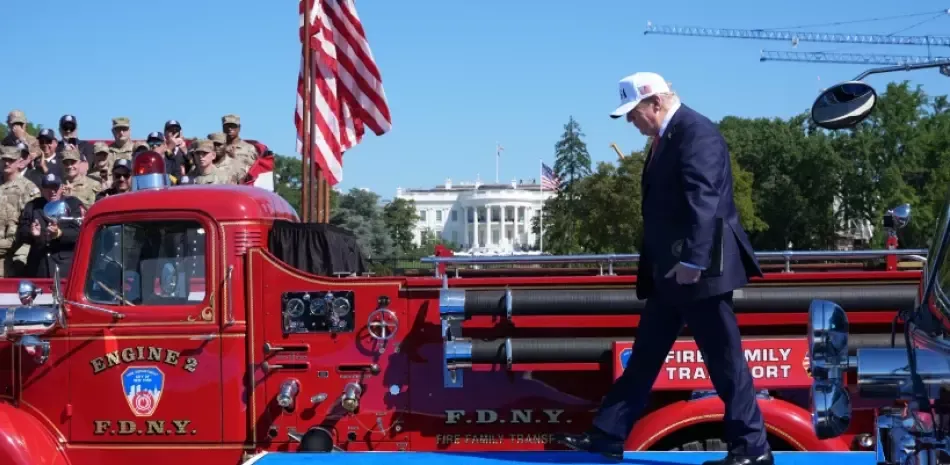 Trump promete, en Washington, “no olvidar jamás”