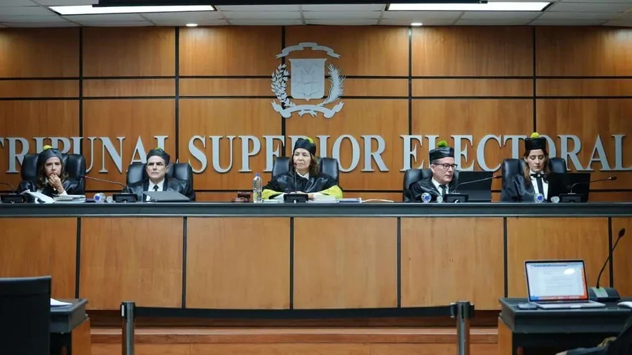 TSE declara inadmisible recurso de amparo contra el PHD y su