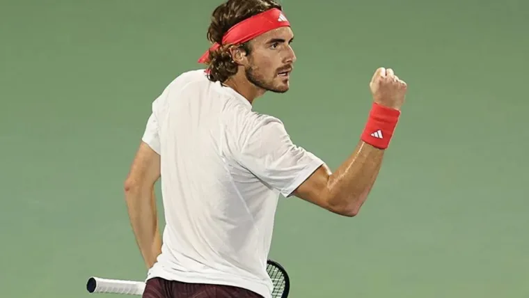 Tsitsipas vence a Lehecka y avanza en US Open