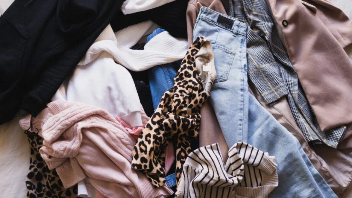 Tu clóset está lleno, pero sigues comprando: ¿Qué hay detrás?