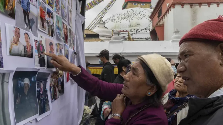 Un luto sin cuerpos paraliza a miles de familias semanas
