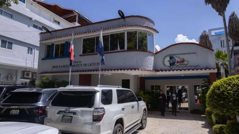 VIDEO | ADP pide fortalecer formación de maestros tras