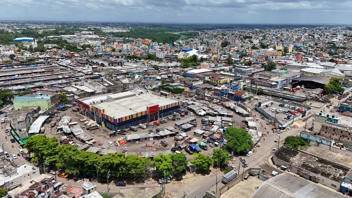 VIDEO | Las obras millonarias que se pudren a la vista de todos