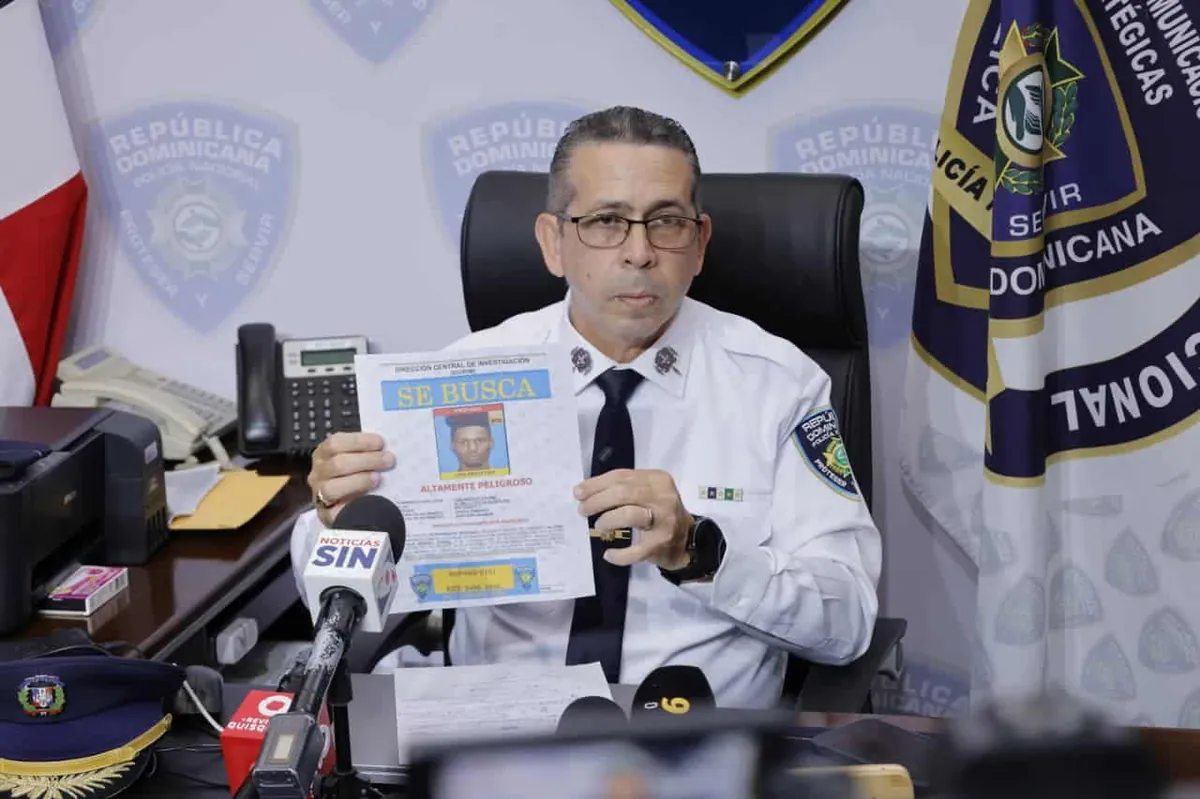 VIDEO | Policía entrevista a 10 personas por ataque en Boca Chica donde murió Didy Glow