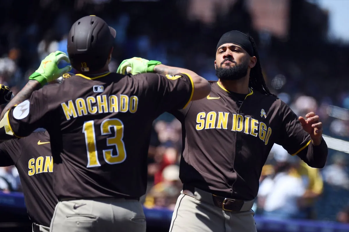 VIDEOS: Tatis, Machado jonronean ante Cole y los Padres vencen a Yankees