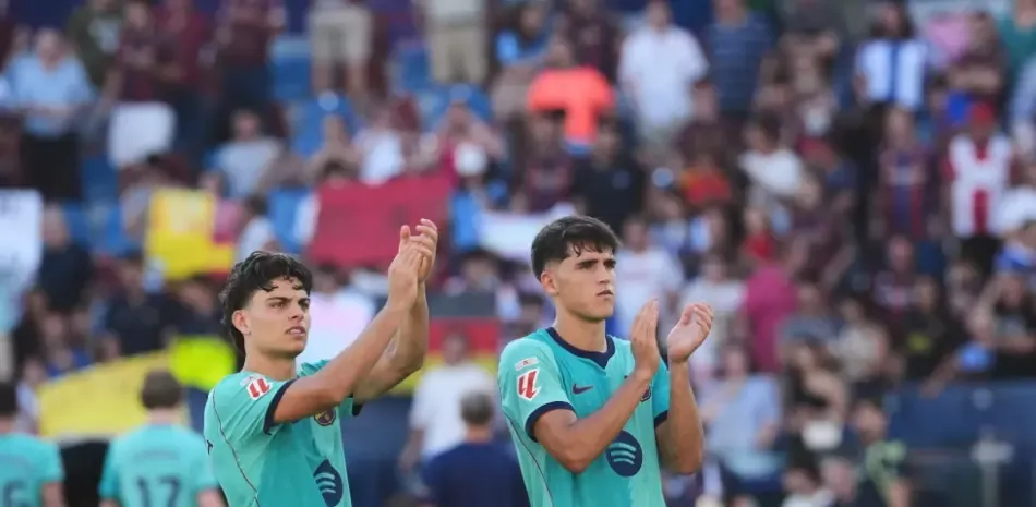 Yamal factura doblete en goleada del Barcelona 4-2 ante el Levante