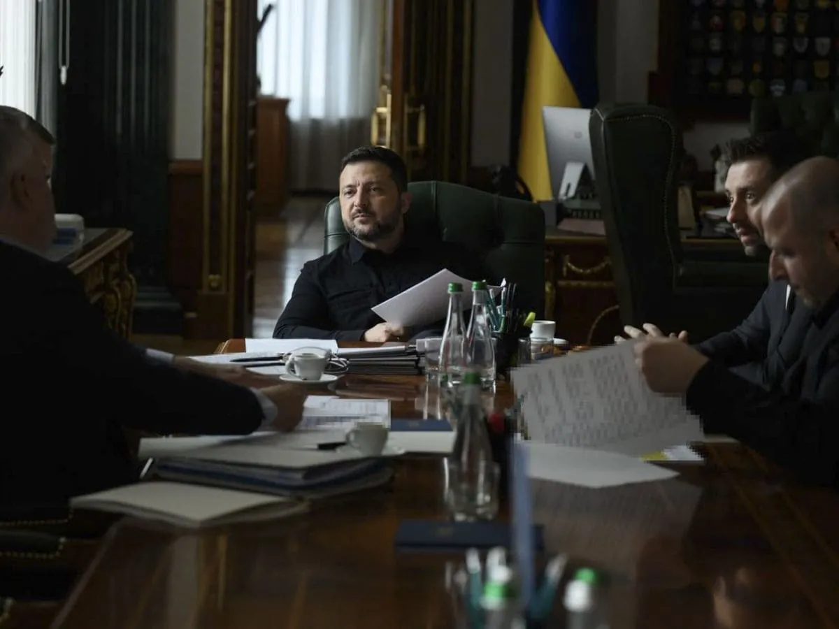 Zelenski inicia negociaciones de paz con emisarios de Estados Unidos en Kiev