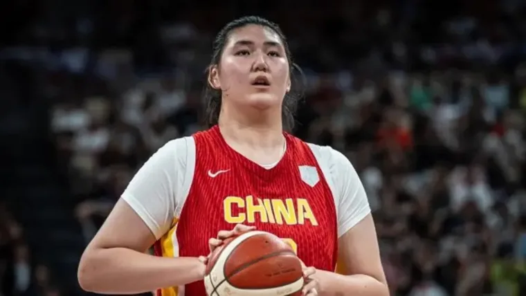 Zhang Ziyu deslumbra en su debut en la Copa del Mundo