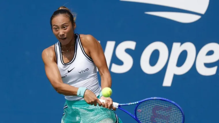 Zheng Qinwen sorprende a Madison Keys con una remontada